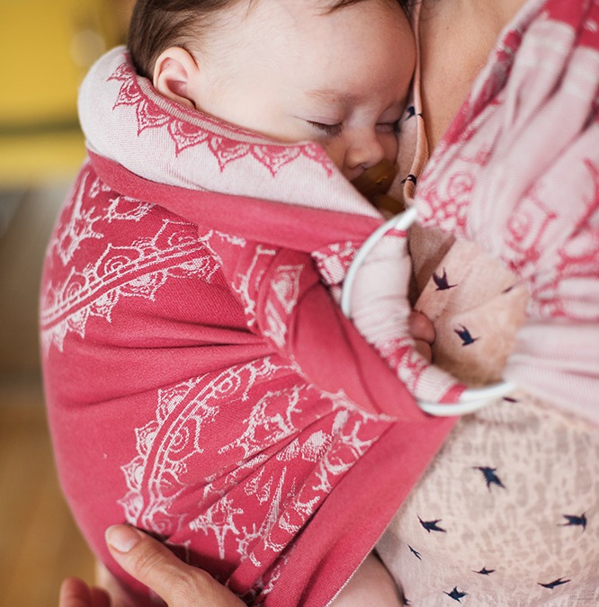 8 Zomerse draagdoektips 