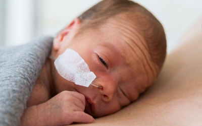 Omgaan met je premature baby in de kraamtijd
