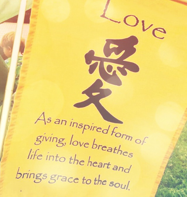 Love and peace met Hippie-Ins op het Kiindfestival