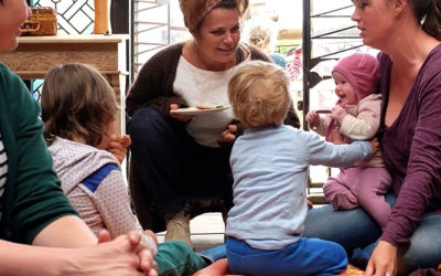 Baby’s floreren bij minder dan vier verzorgers
