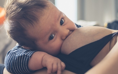 Brekend: baby’s zijn mensen, geen consumenten