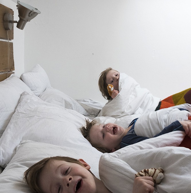 Meerdere kinderen naar bed brengen? Zo doe je dat
