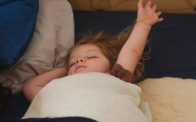 Een knusse kinderkamer die uitnodigt tot slapen