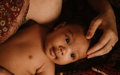 Je baby ontdekt de wereld door spel